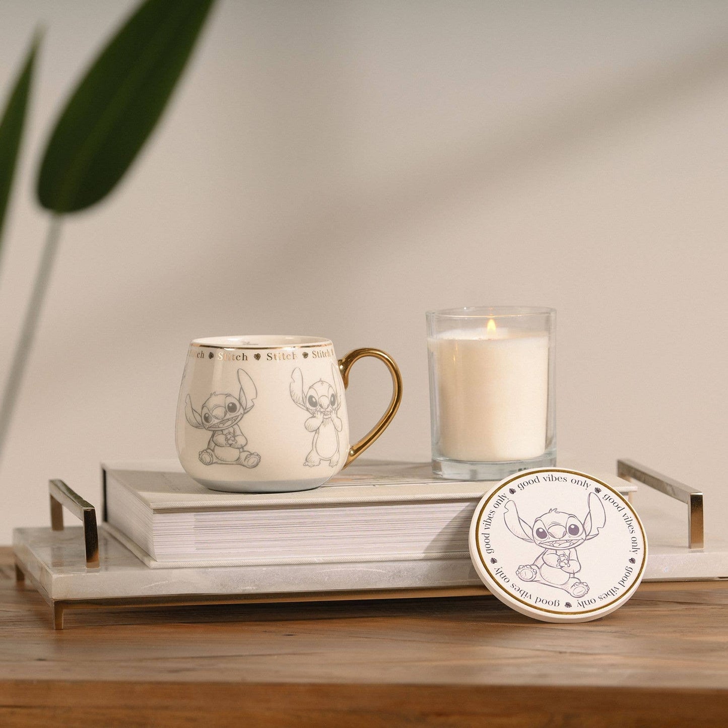 Disney Stitch Keramiktasse mit goldenem Henkel & Goldrand – Edles Sammlerstück